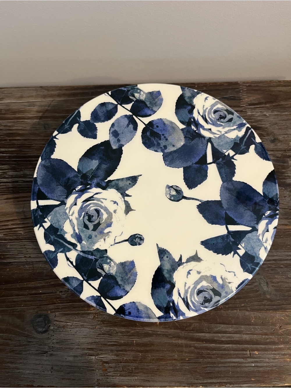 NWT Home Essentials Blue and White Floral Ceramic Cake Stand
